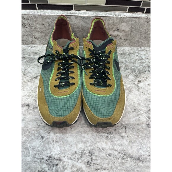 Nike Waffle One SE Golden Moss Mens Suede Mesh Sneakers Sz 8 main image 4
